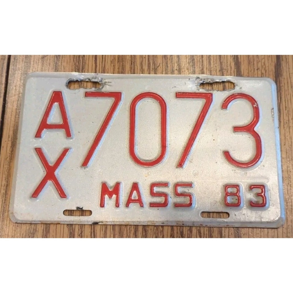 Vintage Massachusetts 1983 Motorcycle License Plate Metal Mancave Sign AX A7073